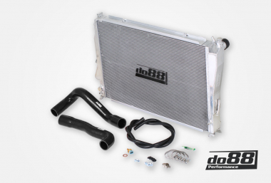 BMW M3 E46 Radiator Aluminum