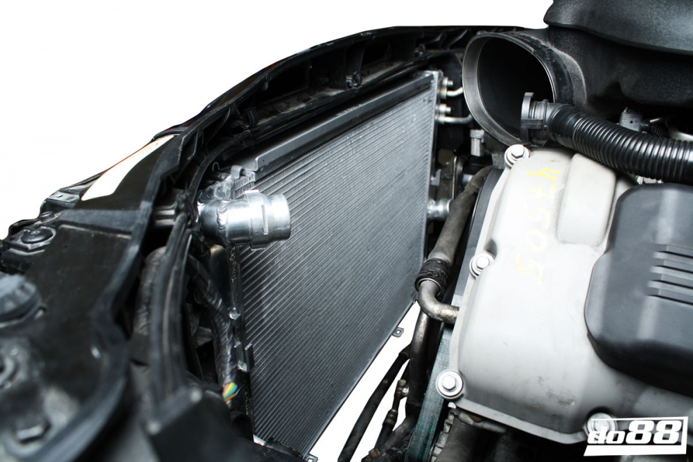 BMW M3 E90 E92 Radiator Aluminum BMW M3 E90 E92 Radiator Aluminum