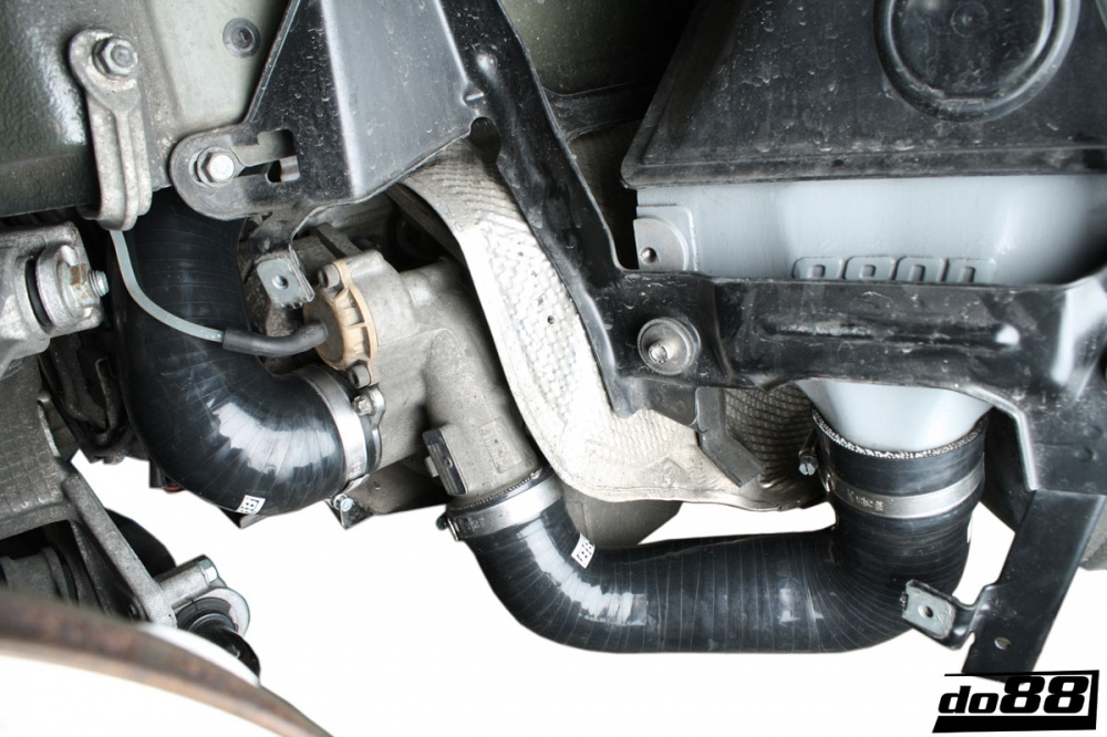 Porsche 997.1 TT/GT2 2007-09 Inlet hoses for turbo Porsche 997.1 TT/GT2 2007-09 Inlet hoses for turbo